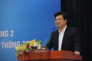 Thứ trưởng Bộ GD&ĐT Nguyễn Hữu Độ phát biểu khai mạc vòng 2 Hội đồng quốc gia thẩm định sách giáo khoa (SGK) lớp 6 biên soạn theo chương trình giáo dục phổ thông 2018.