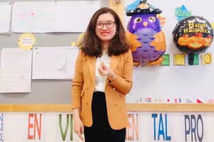 Cô Trần Thị Thúy Nga, giáo viên Trường THPT Ban Mai (Hà Nội).