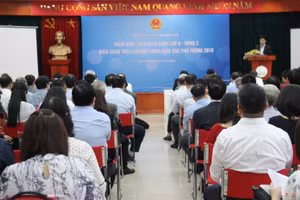 Khai mạc Hội đồng quốc gia thẩm định SGK lớp 6 biên soạn theo chương trình giáo dục phổ thông 2018.