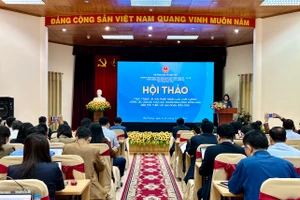 Hội thảo đưa ra nhiều giải pháp thiết thực nâng cao chất lượng công tác xoá mù chữ.