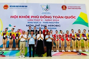 Đoàn vận động viên Aerobic Hải Phòng tại Hội khoẻ Phù Đổng toàn quốc- khu vực II.