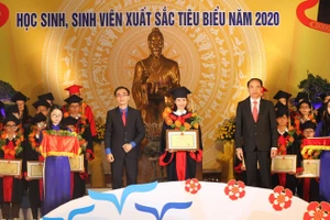 Lễ biểu dương học sinh, sinh viên xuất sắc tiêu biểu TP Hải Phòng năm 2020