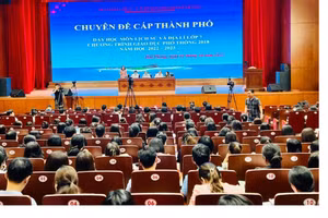 Quang cảnh buổi chuyên đề.