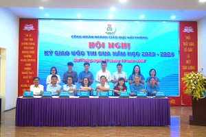 Công đoàn các Trường THPT và các đơn vị trực thuộc ký giao ước thi đua năm học 2023 - 2024.