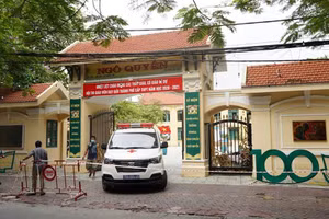 Cổng trường THPT Ngô Quyền (ảnh minh họa)