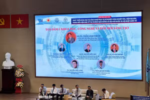 Các đại biểu tham gia tại hội thảo 