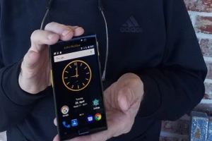 John McAfee ra mắt smartphone "siêu bảo mật"