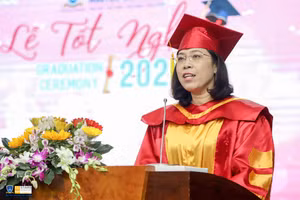 TS. Trần Ái Cầm- tân Hiệu trưởng Trường ĐH Nguyễn Tất Thành.