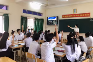 Cả thầy và trò đều nỗ lực để mỗi ngày đến trường là một ngày vui.