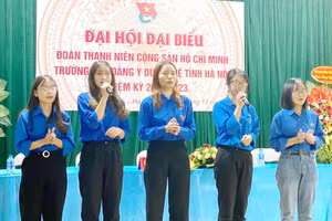 Chi bộ Đảng Trường Cao đẳng Y Dược Tuệ Tĩnh Hà Nội xác định, phát triển đảng viên mới là nhiệm vụ trọng tâm.