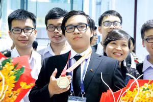 Phạm Đức Anh ngày mang vinh qang về cho Tổ quốc