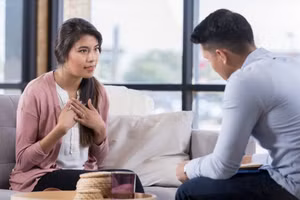 Làm sao để giải quyết mâu thuẫn vợ chồng là vấn đề rất được các cặp đôi quan tâm.