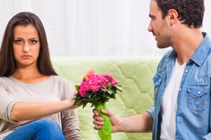  Điều mà phụ nữ muốn nghe khi tức giận là một lời khuyên hoặc sự sửa sai từ đối phương. (Ảnh: ITN)