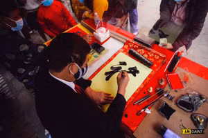 Đầu năm 2023 nên xin chữ Hán hay chữ Quốc ngữ?