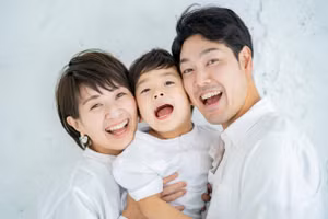 Bản chất của trẻ nhỏ là luôn vui vẻ và tràn đầy hạnh phúc. (Ảnh: ITN).