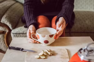 Mọi người nên tránh tiêu thụ gừng trước khi trải qua phẫu thuật. (Ảnh: ITN) 