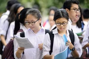 Chọn thi 4 môn để đảm bảo công bằng giữa hai hình thức học