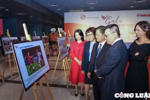 'Khoảnh khắc báo chí 2022' tôn vinh bản lĩnh dấn thân, lan tỏa sức sáng tạo