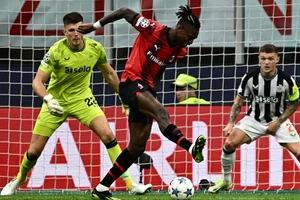 Lịch thi đấu bóng đá 14/12: Newcastle, AC Milan, PSG cạnh tranh tấm vé Cup C1