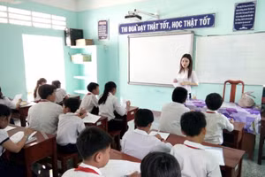 Xin đừng nhìn giáo dục - đào tạo một cách phiến diện