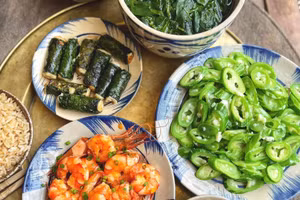 Gợi ý mâm cơm đẹp mắt, ngon miệng cho mùa hè