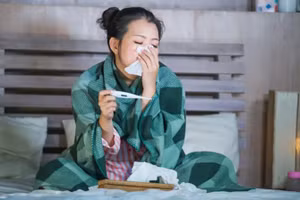 Phản ứng sinh lý đối với không khí lạnh khiến đường thở của bạn đóng lại và thắt chặt. (Ảnh: ITN)