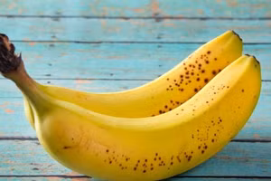 Chuối có đốm đen tốt cho sức khỏe hơn đáng kể so với những quả chuối nguyên vẹn. (Ảnh: ITN)