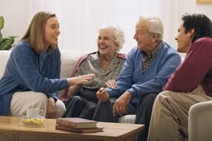 Mối quan hệ với nhà chồng là một phần tuyệt vời của đời sống hôn nhân. (Ảnh: ITN).