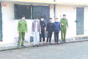 Nhóm đối tượng có hành vi cưỡng đoạt tài sản.