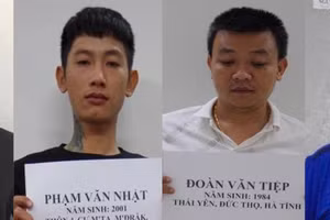 Các đối tượng trong ổ nhóm cho vay nặng lãi bị cơ quan chức năng bắt giữ.