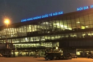 Sân bay quốc tế Nội Bài và Tân Sơn Nhất sẽ tạm dừng nhập cảnh toàn bộ hành khách từ ngày 1/6.