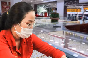 Đối tượng Lương Thị Nhung. 