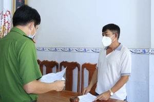 An Giang: Khởi tố nguyên cán bộ công an rửa tiền, tiếp tay cho trùm buôn lậu