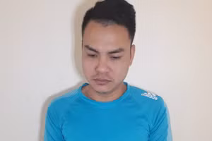 Bắt đối tượng chuyên bán ma túy cho lái xe đường dài