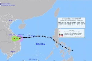 Hình ảnh vệ tinh áp thấp nhiệt đới hình thành từ bão số 5 suy yếu.