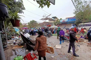 Nhiều người dân chưa khỏi hãi hùng sau vụ khi vụ tai nạn xảy ra
