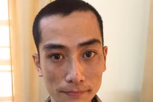 Công an phát thông báo truy tìm đối tượng hành hung dã man người phụ nữ