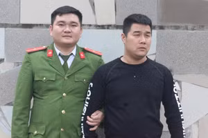 Lừa bán điện thoại giá rẻ liên tỉnh, chiếm đoạt hàng trăm triệu đồng