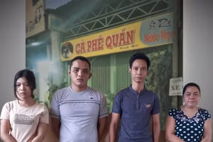 Các đối tượng có hành vi tra tấn nữ nhân viên như thời trung cổ lãnh tổng hơn 54 năm tù giam.