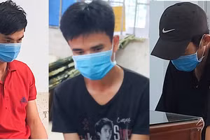 Các đối tượng Đinh Văn Triệu, Nguyễn Tâm Em và Huỳnh An Khương (từ trái qua) tại cơ quan chức năng. Ảnh: Công an Vĩnh Long.