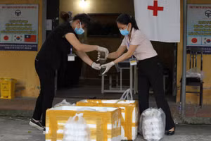 Cận cảnh chuyện ăn, nghỉ của thí sinh tại "điểm thi đặc biệt"