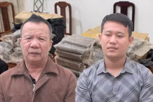 Nghệ An: Bắt quả tang người đàn ông 64 tuổi vận chuyển lượng lớn thuốc nổ