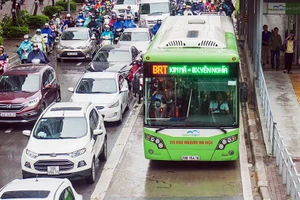 Thanh tra Chính phủ công khai hàng loạt sai phạm tại Dự án xe buýt nhanh Hà Nội.