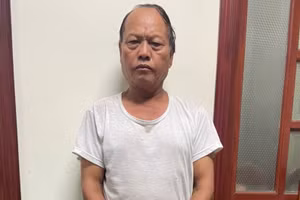 Đối tượng Nguyễn Quốc Yên tại cơ quan điều tra.