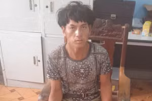 Đối tượng Già Mí Lùng.