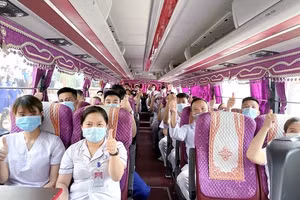 Quảng Ninh, Phú Thọ cử lực lượng hỗ trợ Bắc Giang chống dịch Covid-19