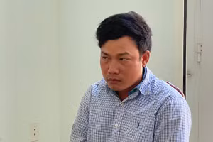 Truy tố đối tượng tổ chức xuất cảnh trái phép