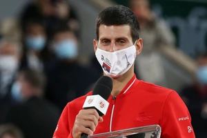 Djokovic: Nadal là Vua sân đất nện, xứng đáng với chức vô địch