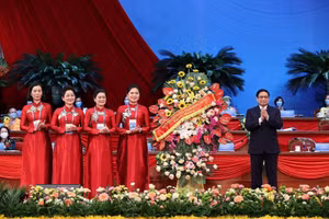 Đại hội đại biểu Phụ nữ toàn quốc lần thứ XIII là ngày hội lớn của phụ nữ cả nước