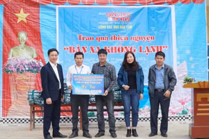 Chương trình "Bản xa không lạnh" tại Nghệ An